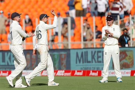 cricbuzz have your say|Have your say .